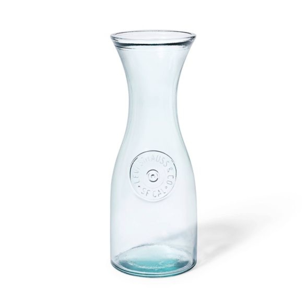 Levi’s 27oz Recycled Glass Carafe nwt